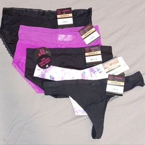 Lot of 5 Pair of Women's Panties. Size XS